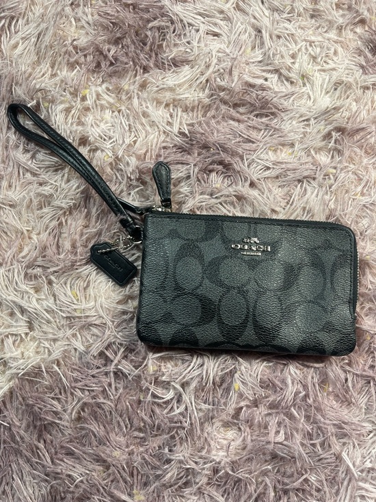 Coach Handbags - Coach double zip wristlet